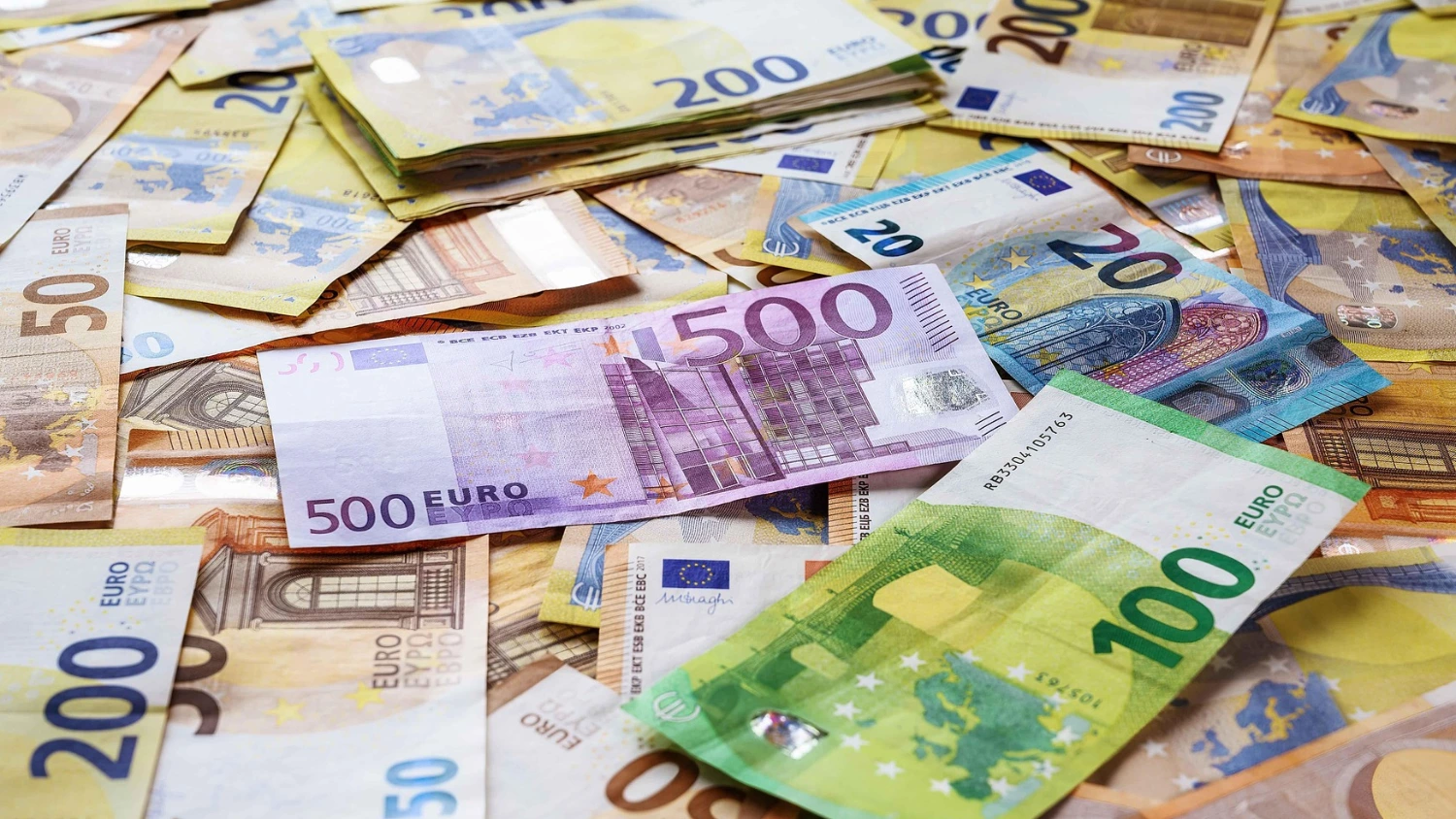 Fondul Proprietatea backs Bucharest Airports listing