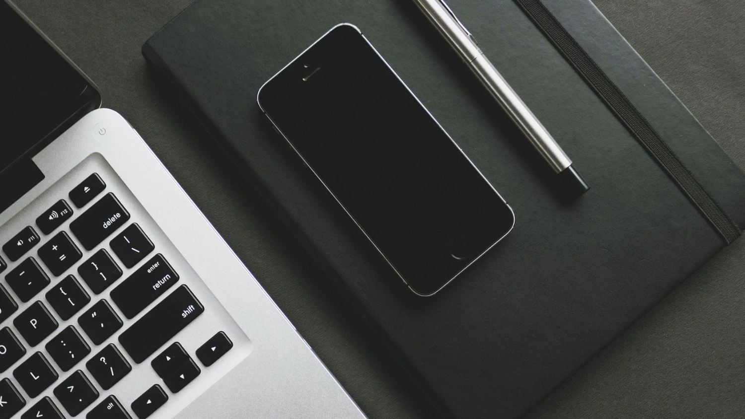 Only 30% of CEOs confident in revenue growth for 2026, says PwC survey