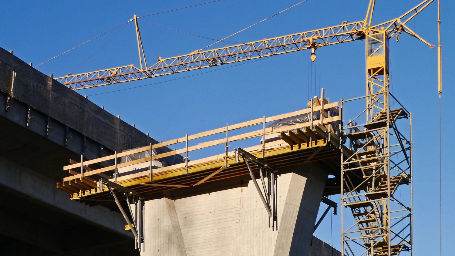 Romania secures €500 million EIB loan for Sibiu-Pitești highway