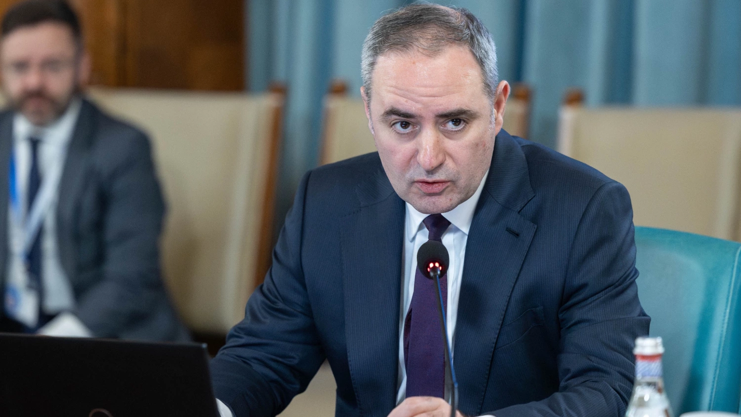 JCR upgrades Romania's rating outlook to stable