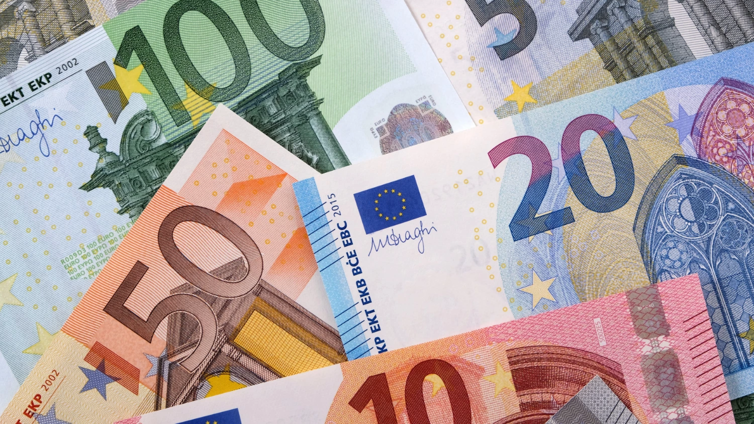 Romanian rating downgrade to hinder access to financial markets and increase borrowing costs, says opinion