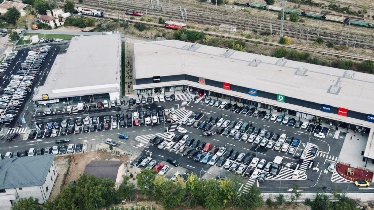 News Article Scallier opens its first retail park in Southern Romania