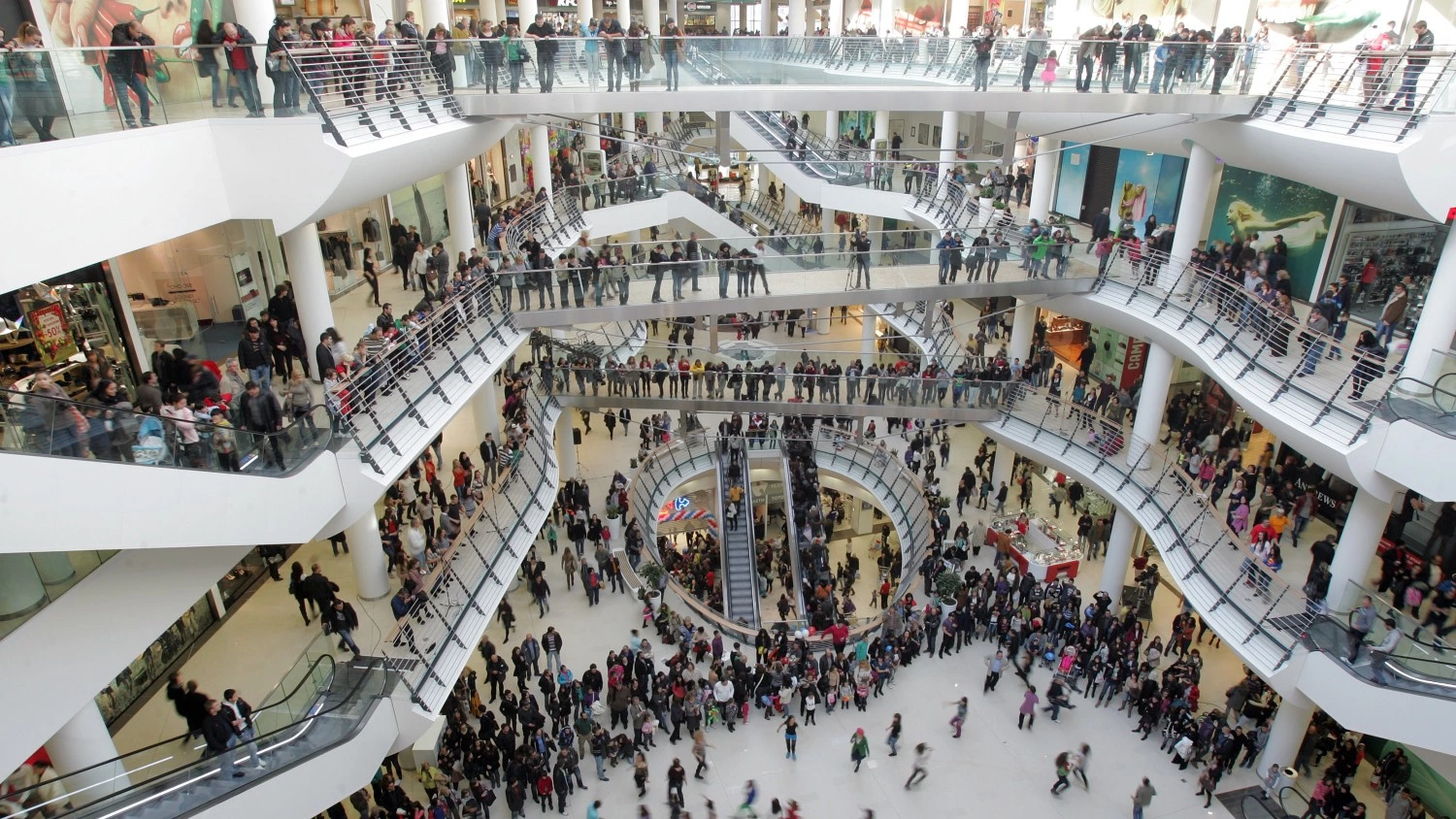 News Article Bulgarian shopping centre rents increase