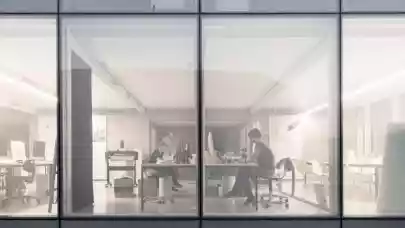 News - Romanian employees say return to office helps economic recovery