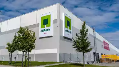 News - CTP hands over 70,000 sqm for Loxxess in CTPark Bor