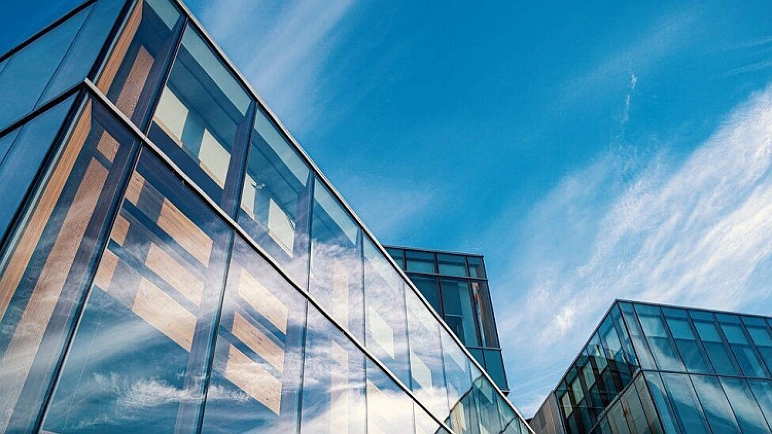 News Article Corporations see no real office savings despite WFH
