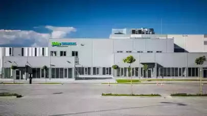 News - Valeo Siemens eAutomotive opens factory at 7R Park Beskid II