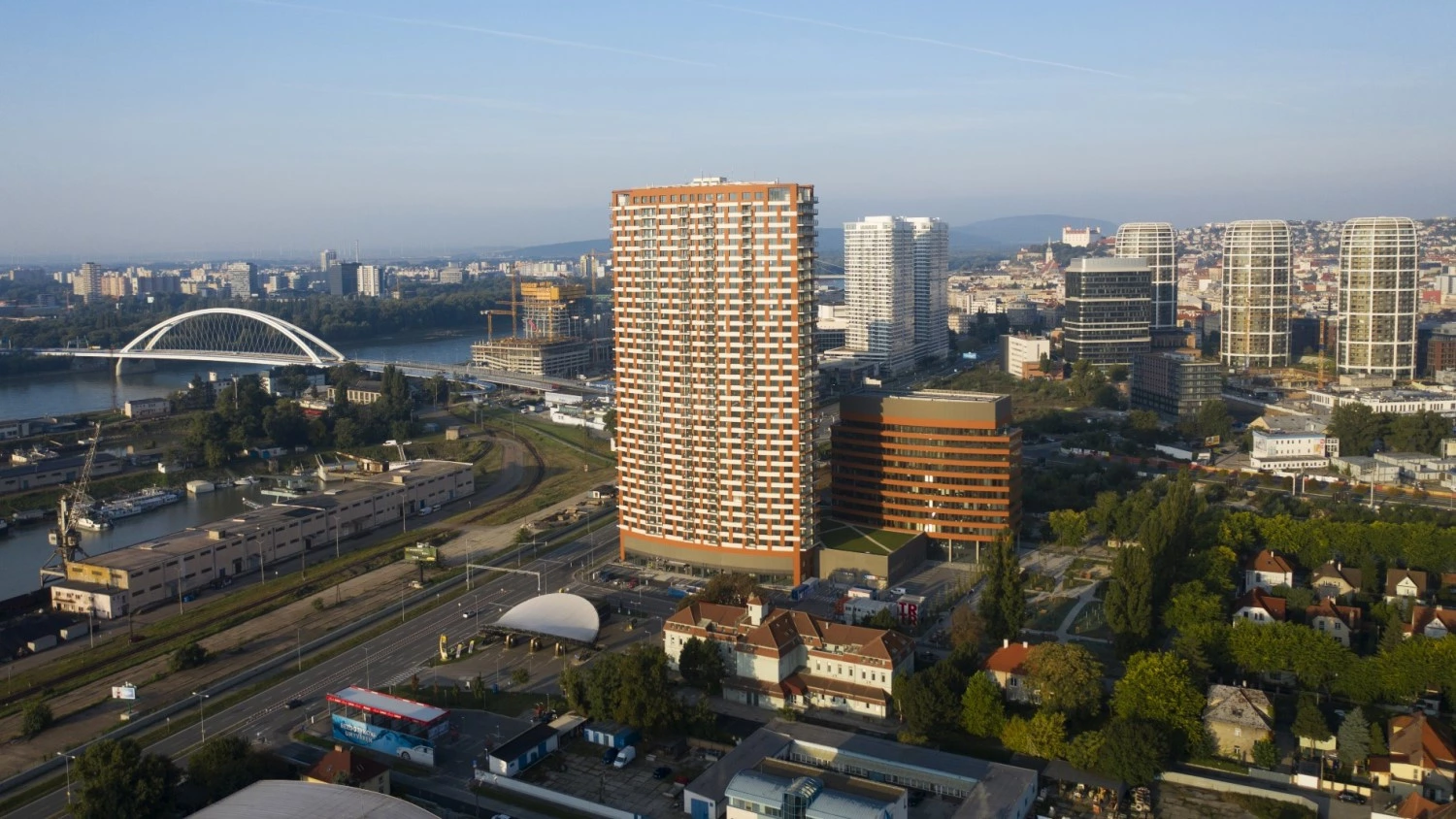 News Article Bratislava’s tallest residential building  receives usage permit