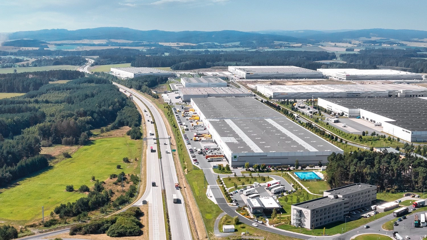 News Article CTP builds large unit for GXO Logistics on the Czech border