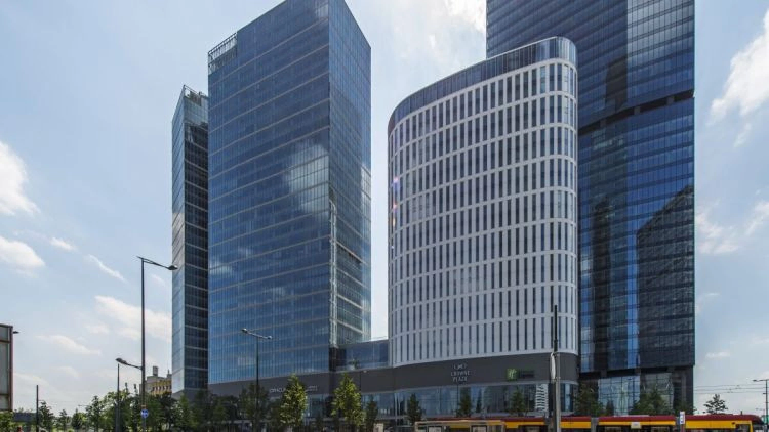 News Article Ghelamco sells The Warsaw HUB to Google