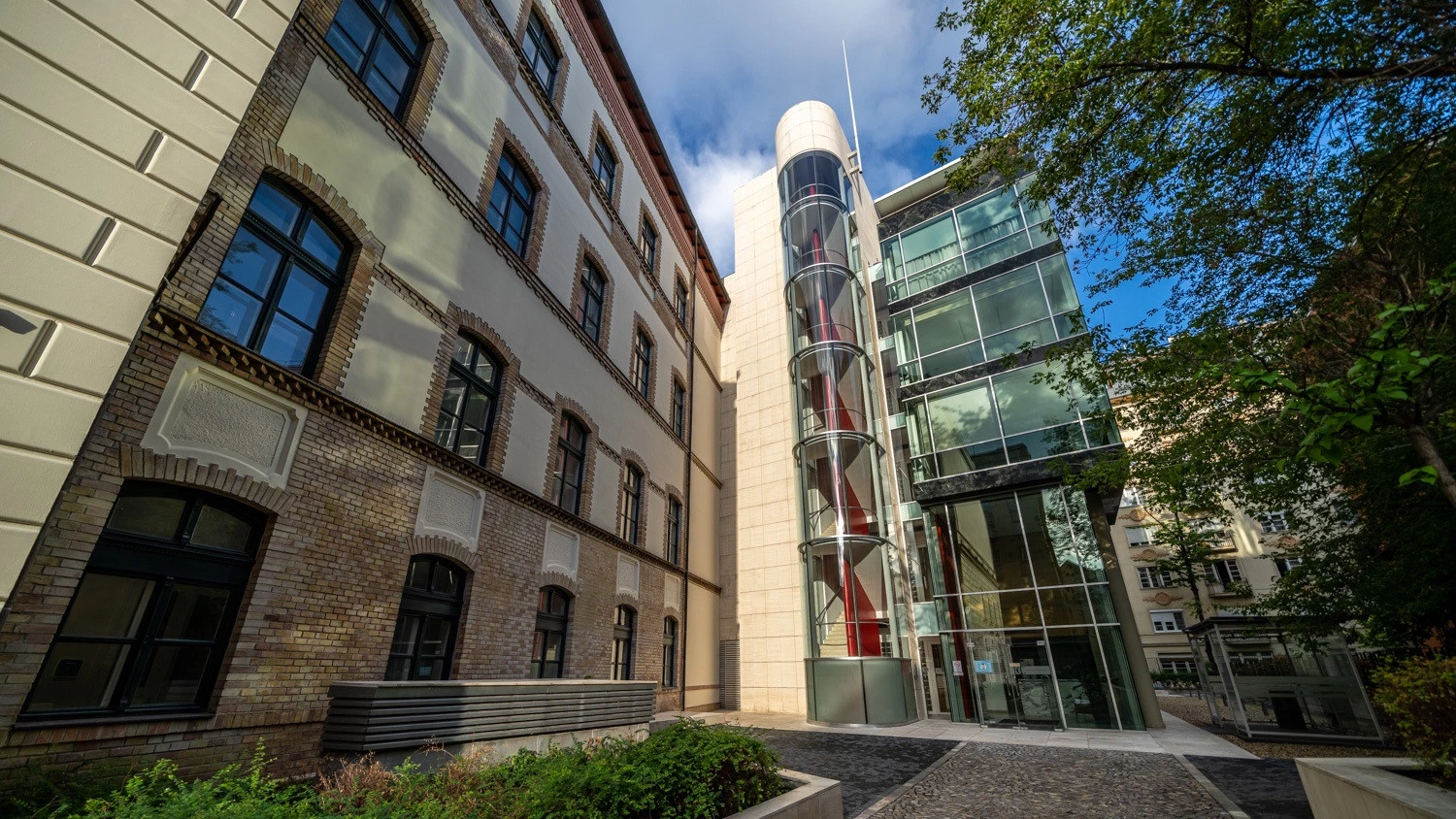 News Article Wing's Budapest office building gets certified