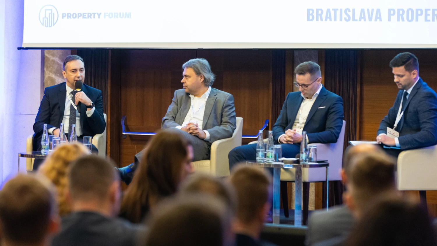 News Article War, inflation, energy crisis, Covid – What are investors worried about these days?
