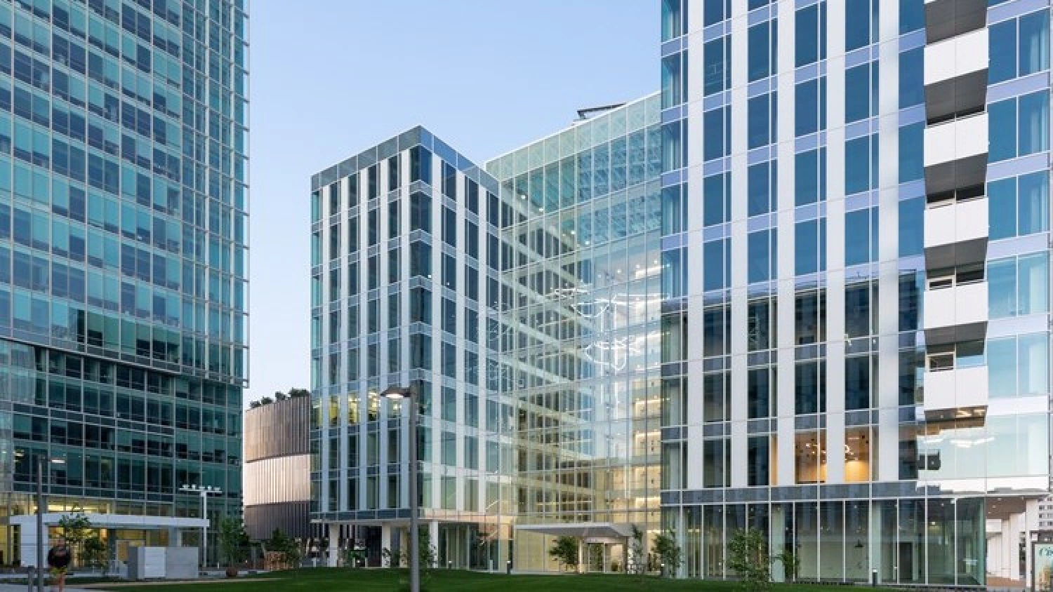 News Article Deka's office building in Prague fills up with tenants