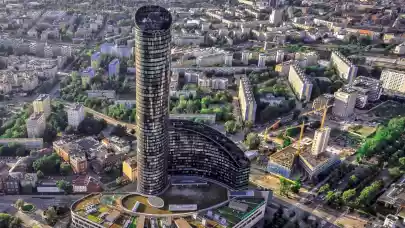 News - Savills to manage Sky Tower in Wrocław for Adventum Group