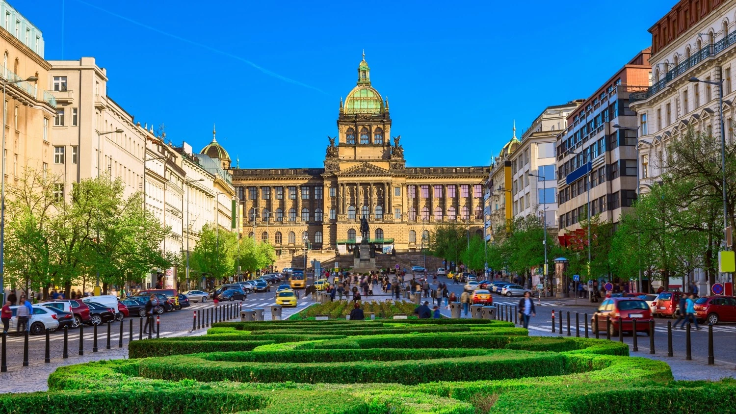 News Article BMO REP acquires Prague department store