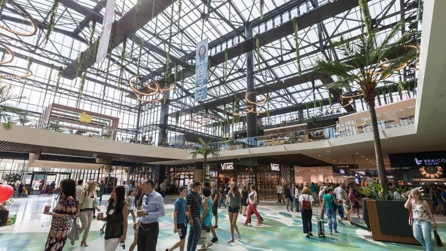 News Article CBRE: Bucharest can have another 100,000 sqm mall