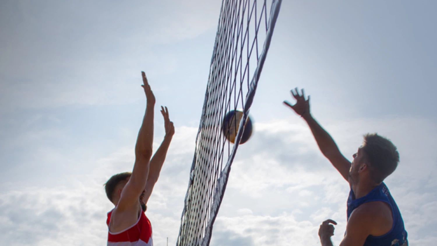 News Article JLL to hold 11th Real Estate Charity Beach Volleyball Tournament in Warsaw