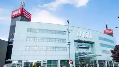 News - Wood & Company takes larger stake in Bratislava's Aupark