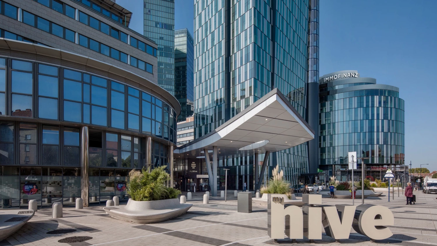 News Article Immofinanz and S Immo explore merger
