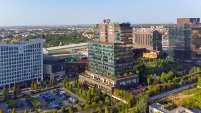 News - Iulius inks partnership with IFC for net zero target