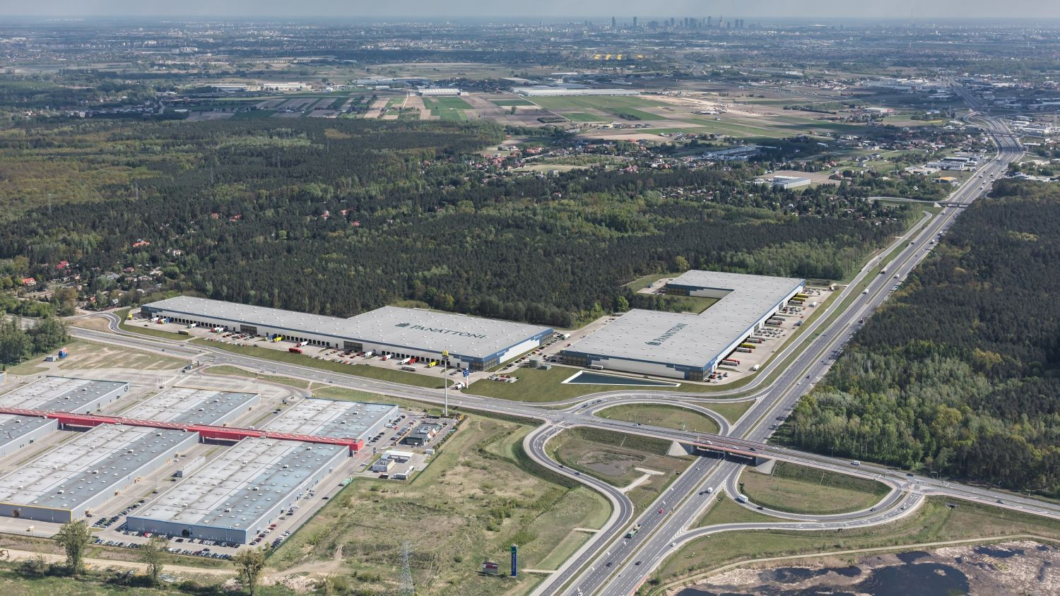 News Article Bank Pekao financing logistics Panattoni Europe Poland warehouse Warsaw