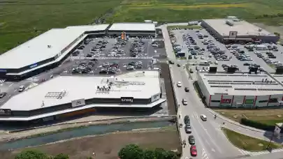 News - Scallier opens new retail park in Vaslui