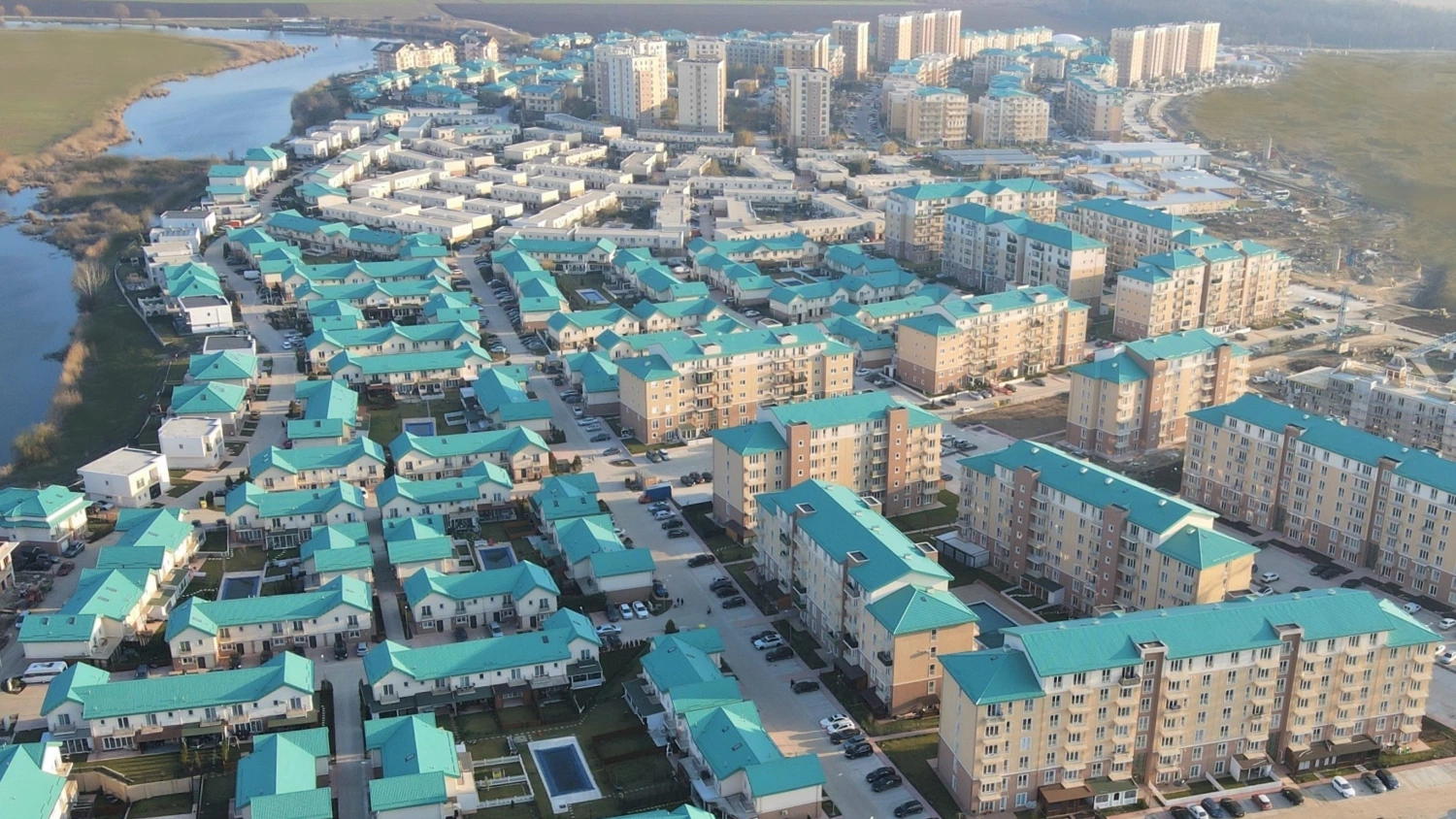 News Article Cosmopolis to integrate school campus in resi project near Bucharest