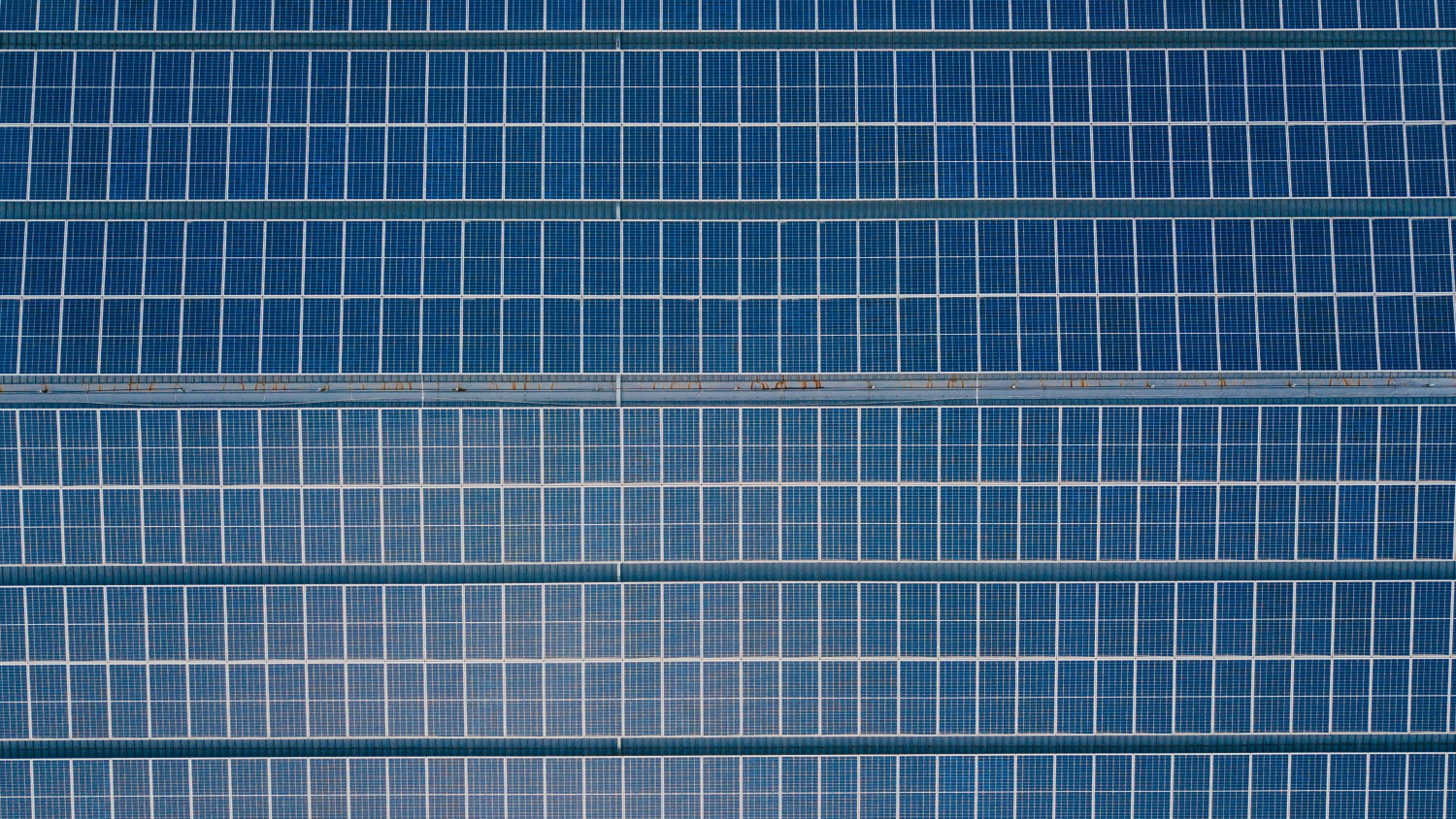 News Article CBRE Romania Daniel Cateliu industrial Romania solar power Victor Răchită