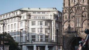News Trinity Bank buys banking palace in Prague's centre