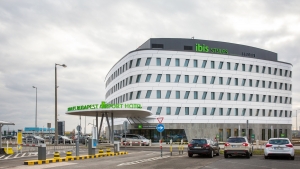 News Airport hotel opens in Budapest