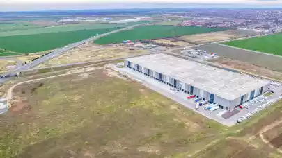 News - FAN Courier leases 10,000 sqm in VGP Park Arad