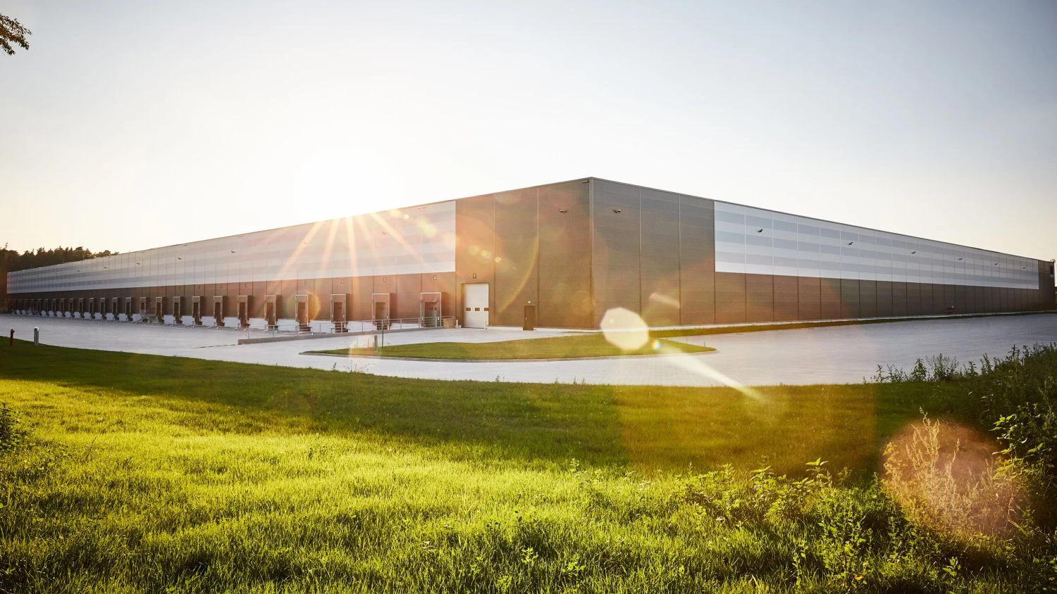 News Article BREEAM Hillwood logistics Poland sustainability warehouse