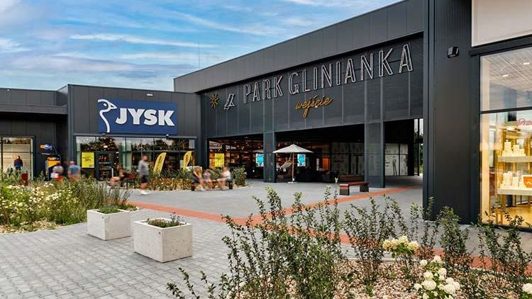 News Article CEE-BIG investment Poland Redkom Development retail retail park Warsaw
