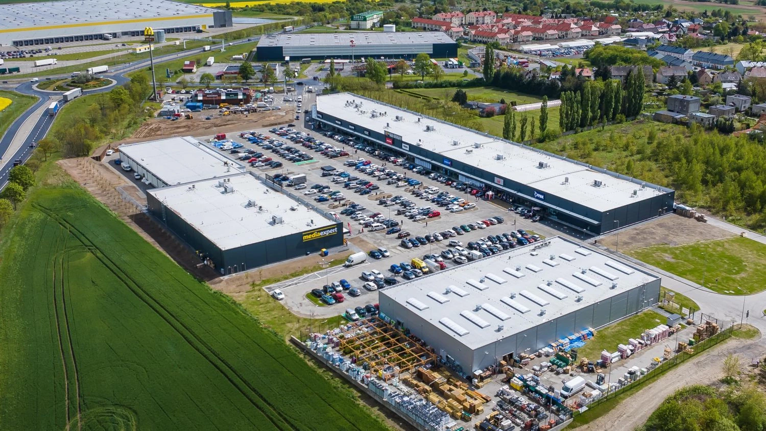 News Article Karuzela Holding Mitiska REIM Poland retail retail park