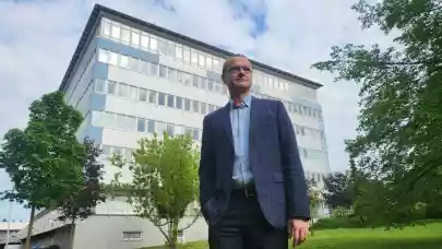 News - Sworp purchases office building in Prague