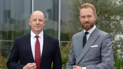 News - 7R announces appointment of co-CEOs