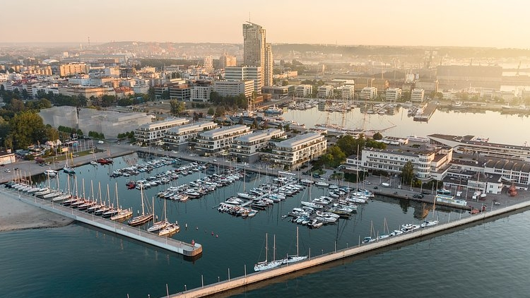 News Article Gdynia Ghelamco mixed-use Poland TriCity yachting