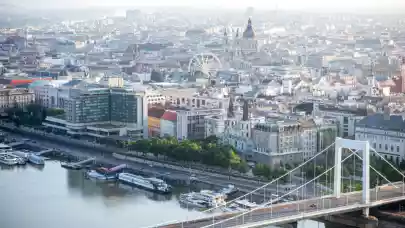 News - Hungarian gov't considers tightening Airbnb regulation