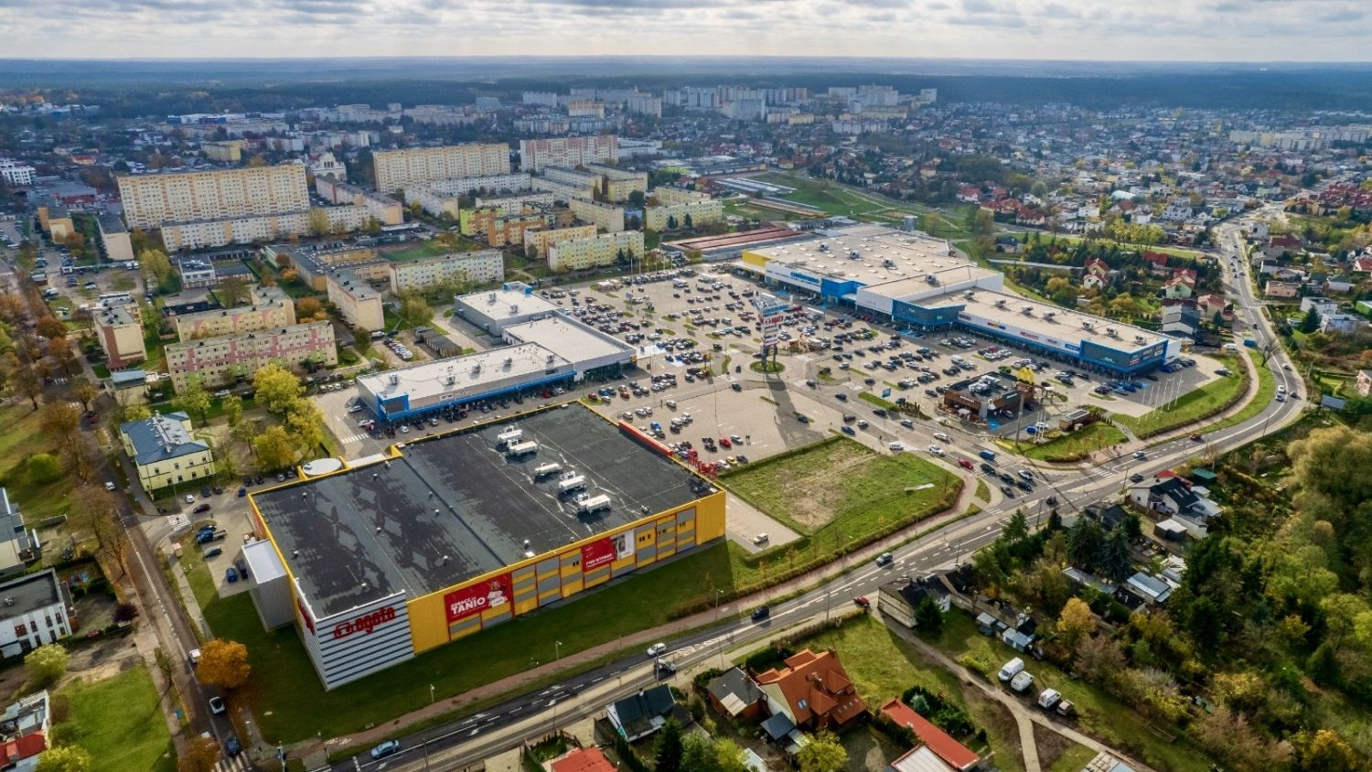 News Article BIG investment Poland retail retail park