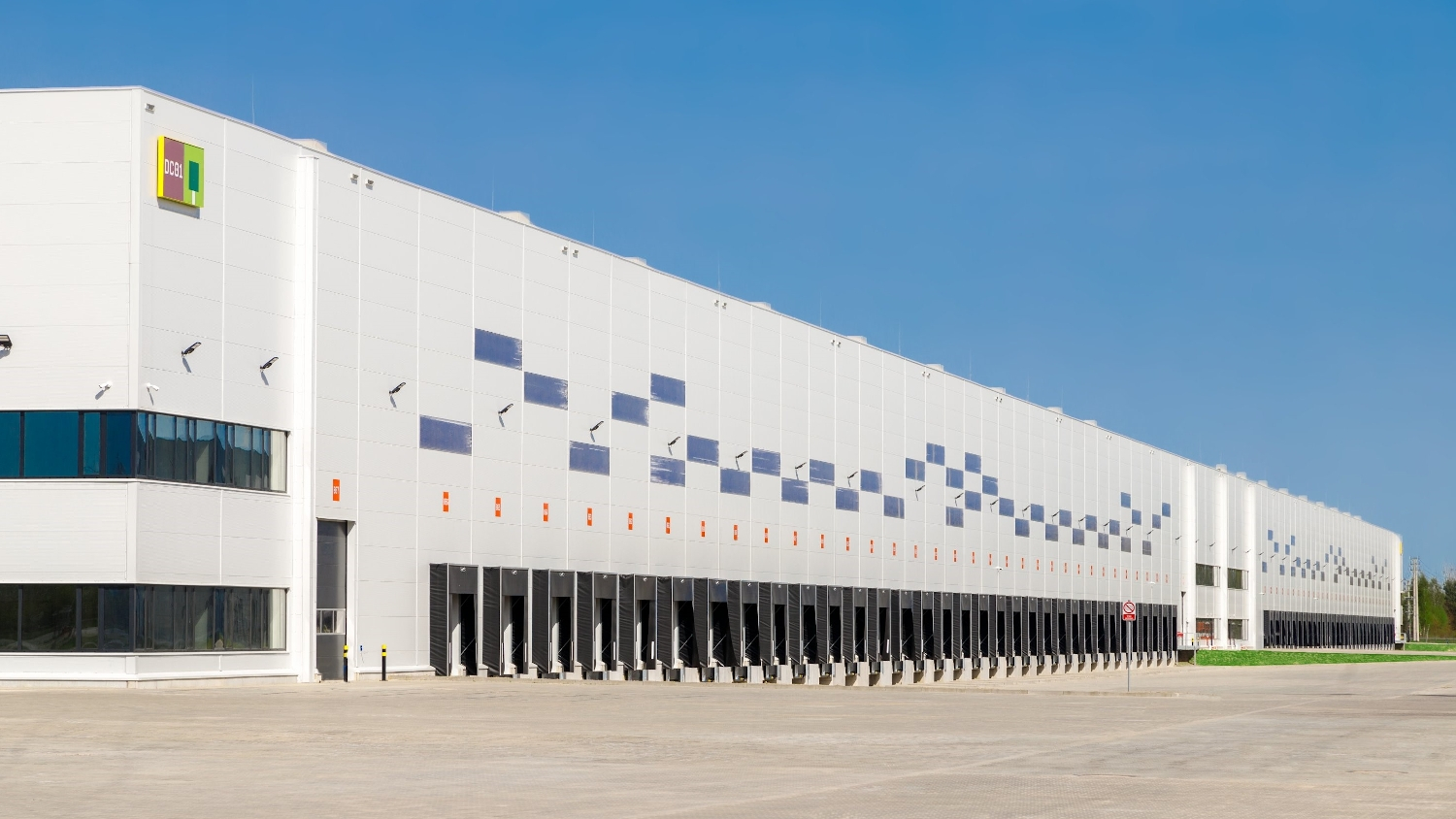 News Article CTP Douglas logistics Poland warehouse Warsaw