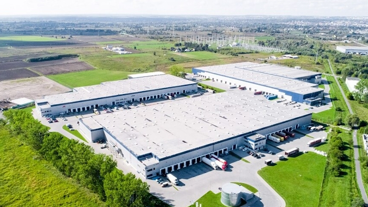 News Article Blackstone Gdańsk Hillwood investment logistics Poland TriCity warehouse