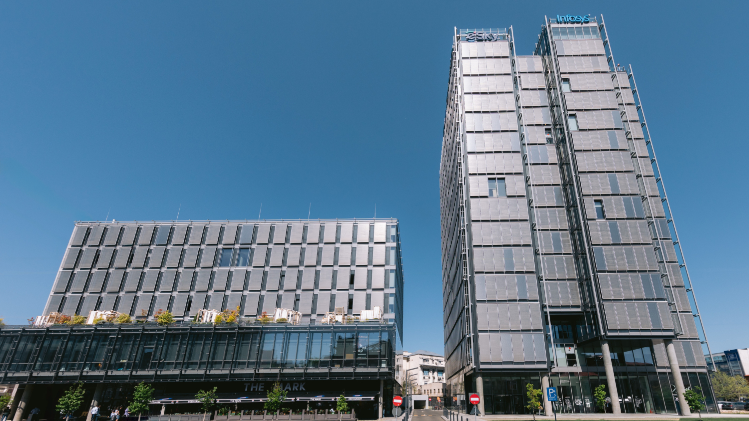 CPI Romania has announced the renewal of lease agreements with Deloitte Romania and WPP at The Mark office building in Bucharest, totaling over 12,000 sqm of office space.