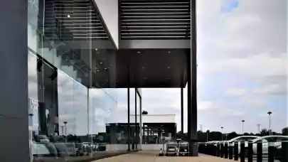 News - Retail parks and shopping centres compete hard in Poland