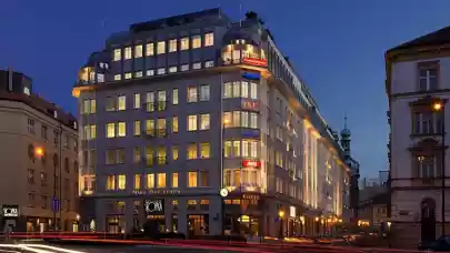 News - Tristan fund sells Prague office to Amundi