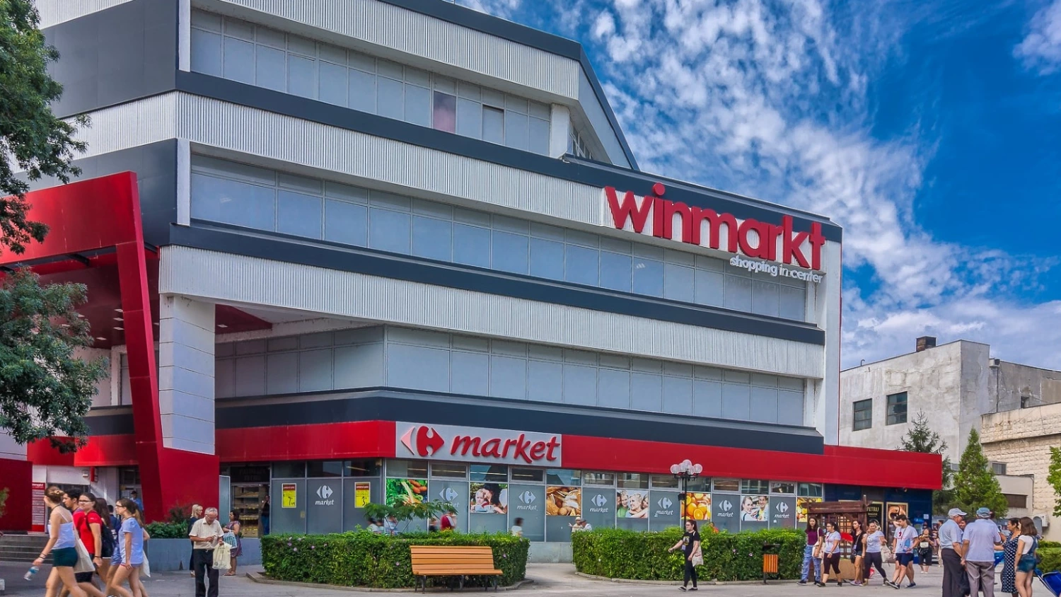 News Article Alexandria CBRE Romania Dentons IGD retail Roberto Zoia Romania Winmarkt Crinul Nou