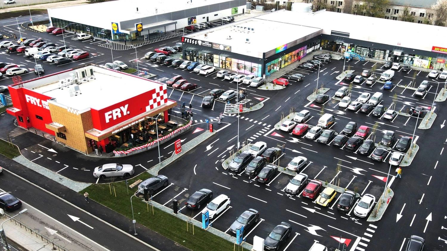News Article investment Ploiești retail Romania Scallier Wojciech Jurga