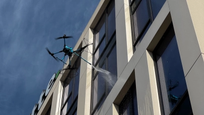 News ČMN uses drones for facade cleaning