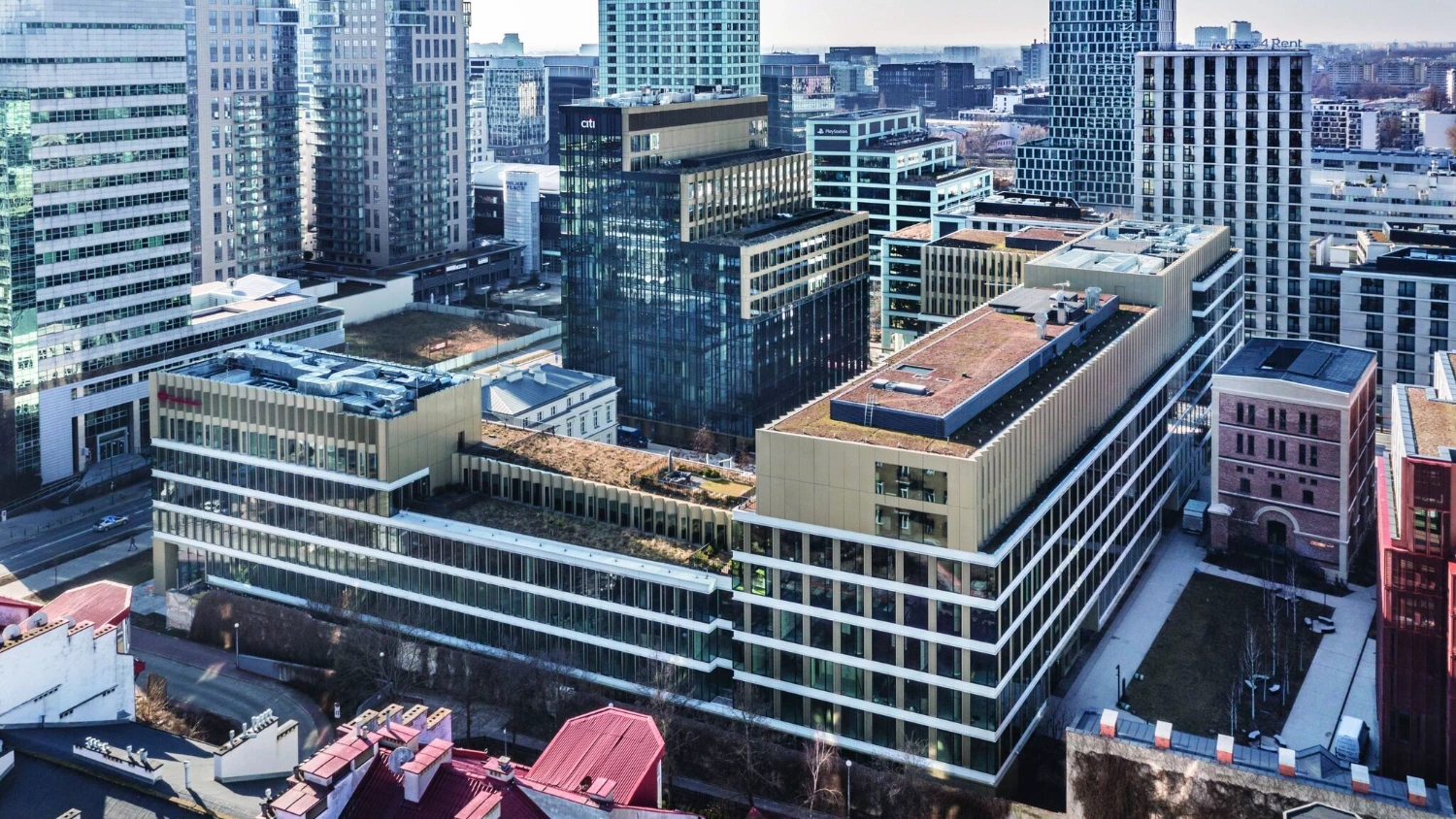 News Article Deka Immobilien leasing office Poland Savills Warsaw