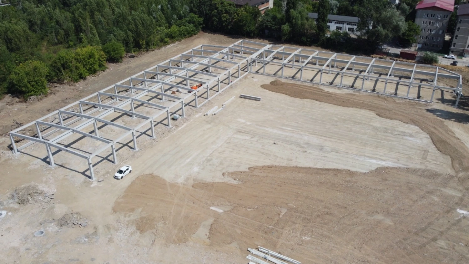 News Article Clemens Petschnikar Eldrive Romania LCP M Park Titan Proudreed retail Romania Sheet Anchor Sheet Anchor Evolve