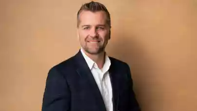 News - Behind the scenes of the €788 million plan to reinvent retail in CEE